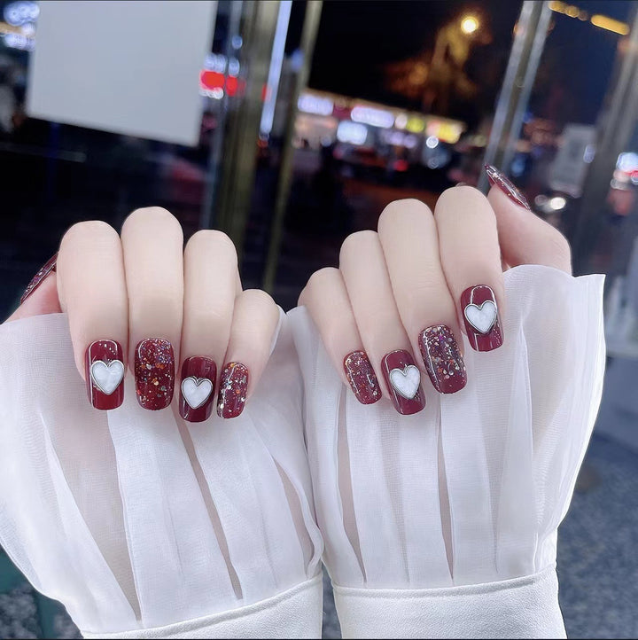 Glamorous Heart Design Press-On Nails Kalsten