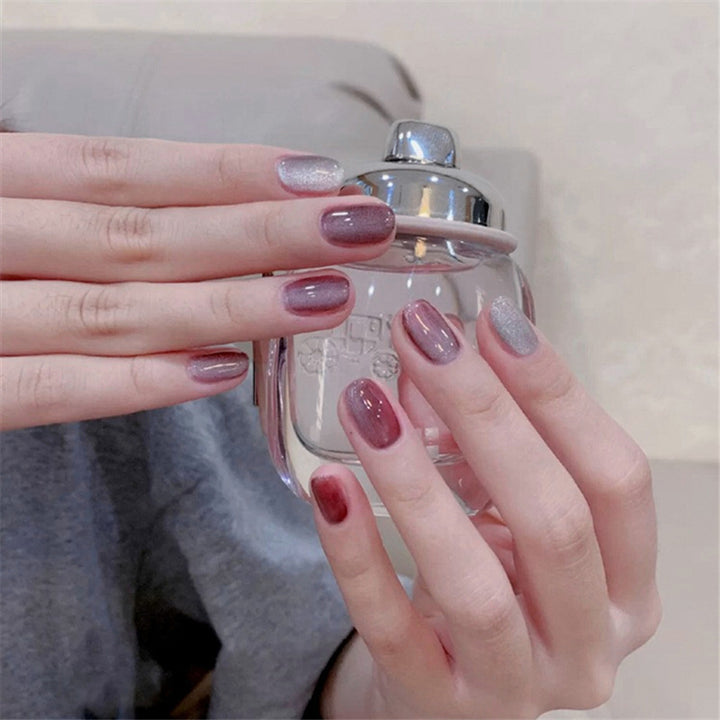 Chic Press-On Nail Art Set