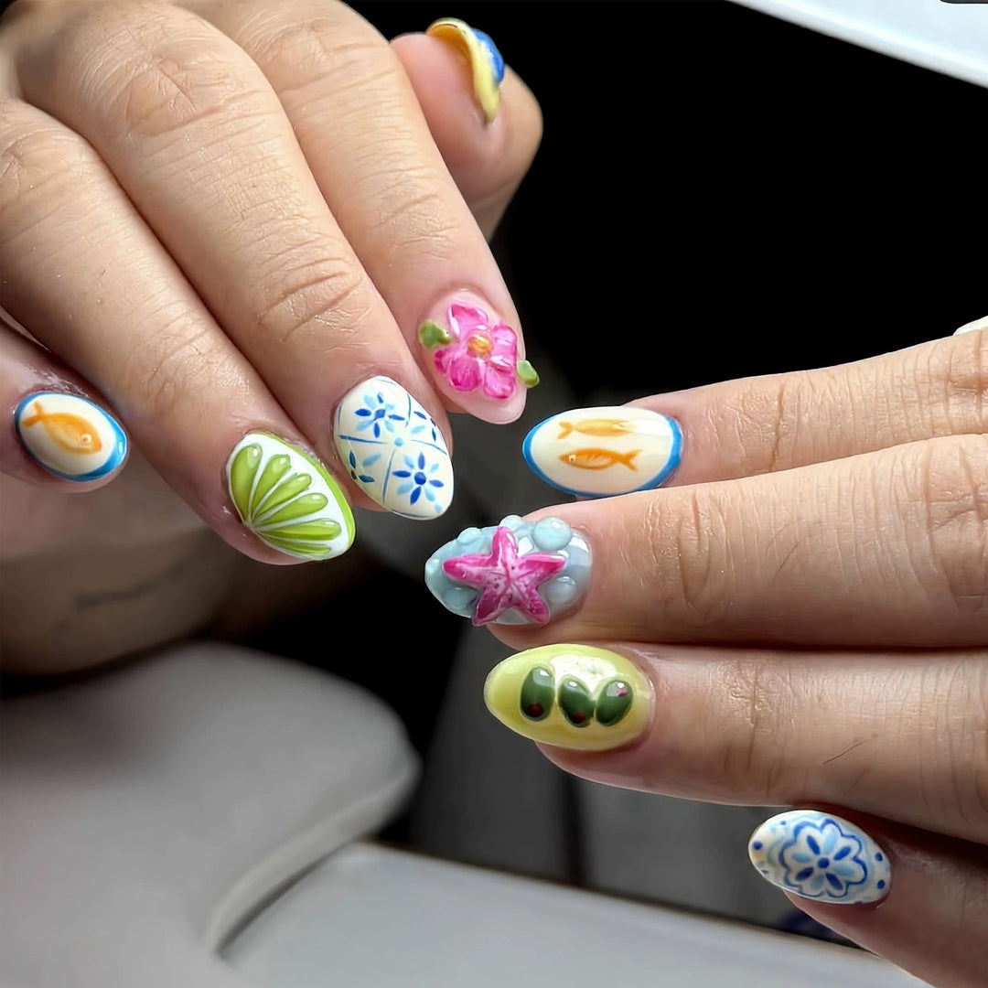 Artistic Decorative Press-On Nail Set