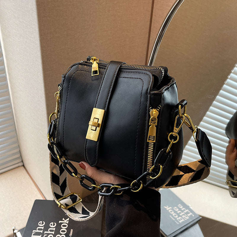 Chic Crossbody Handbag Kalsten
