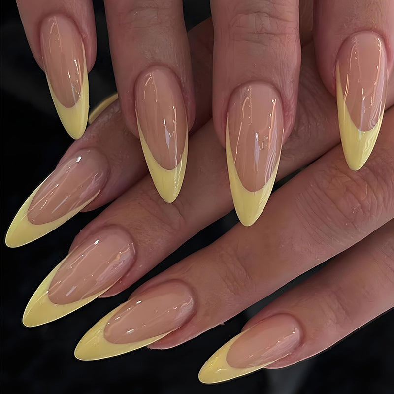 Artificial nails with elegant French tip in yellow Kalsten