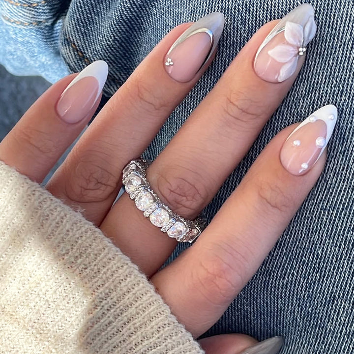 Creative Nail Art Set with Elegant Jewelry Accents Kalsten