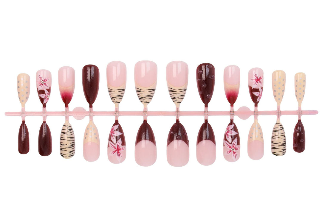 Artificial nail set with floral and animal designs Kalsten