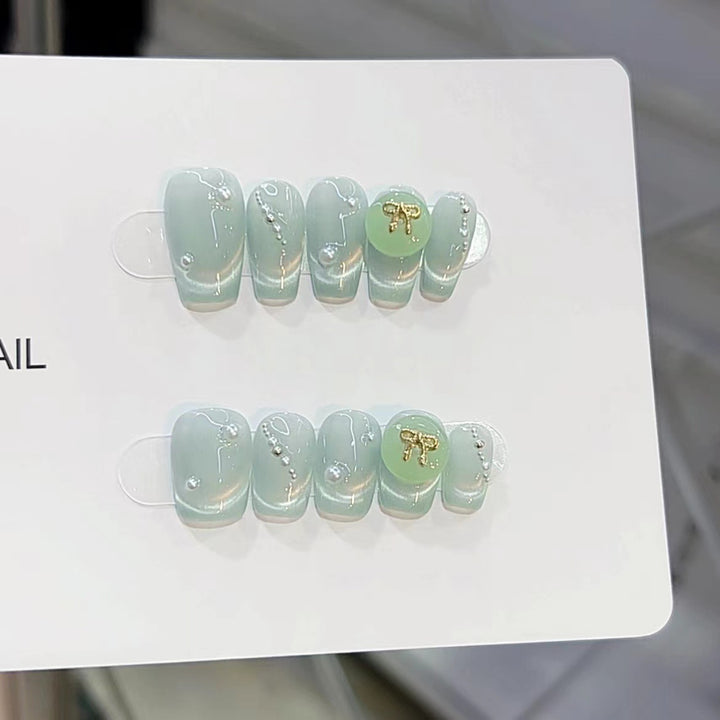 Luxurious Press-On Nail Set Kalsten