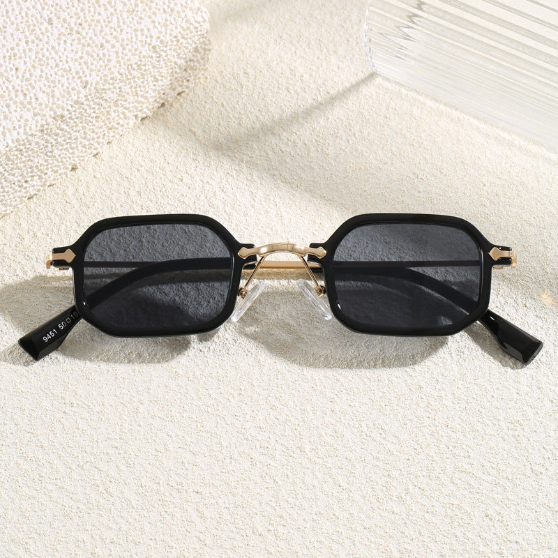 Fashionable Oversized Sunglasses in Modern Design Kalsten