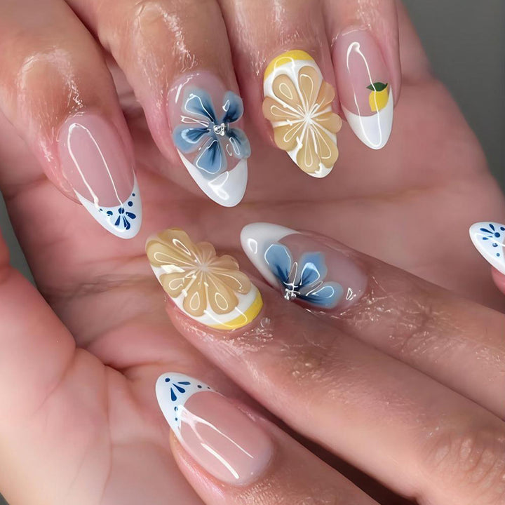 Nail art set with elegant floral and butterfly accents Kalsten