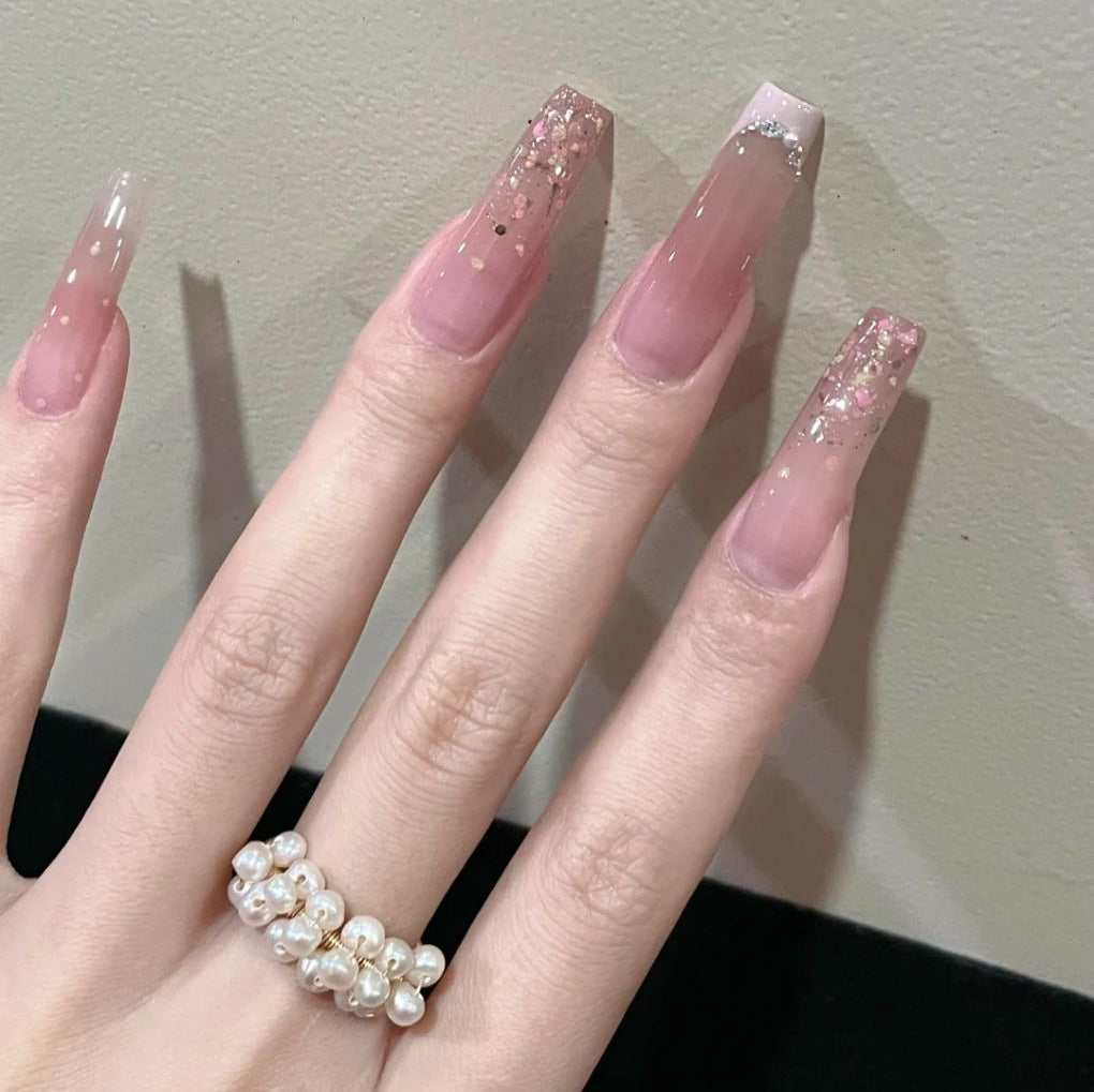 Stylish and Elegant Nail Extensions