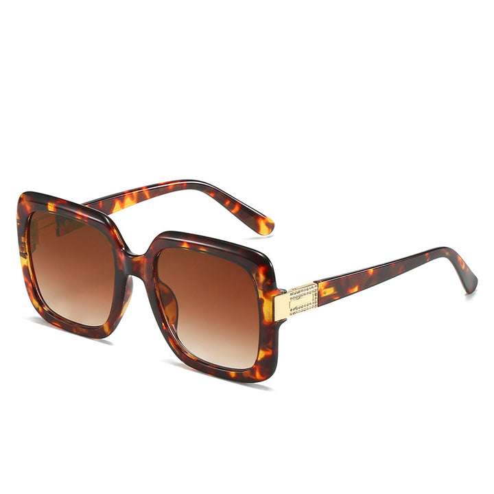 Women's elegant oversized sunglasses with luxurious metal accents Kalsten