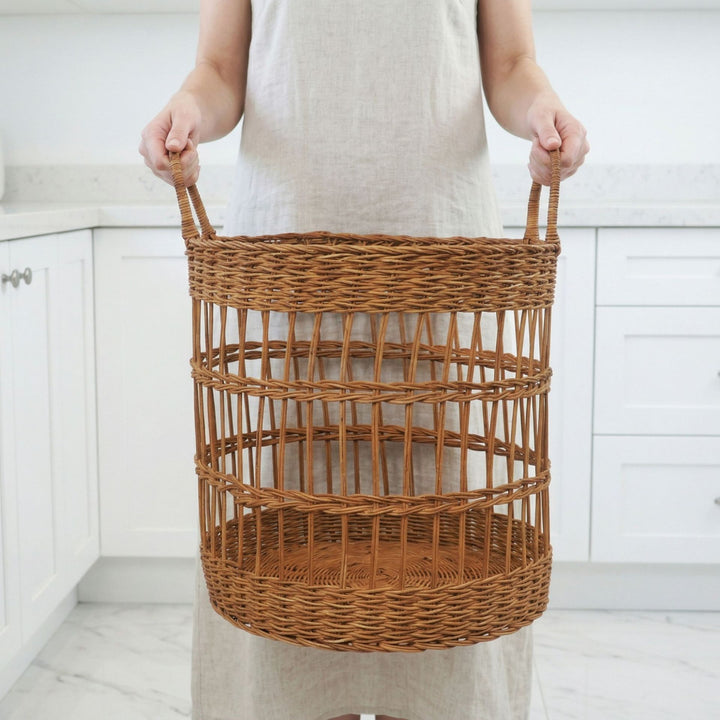 Handcrafted laundry basket made from natural rattan Kalsten