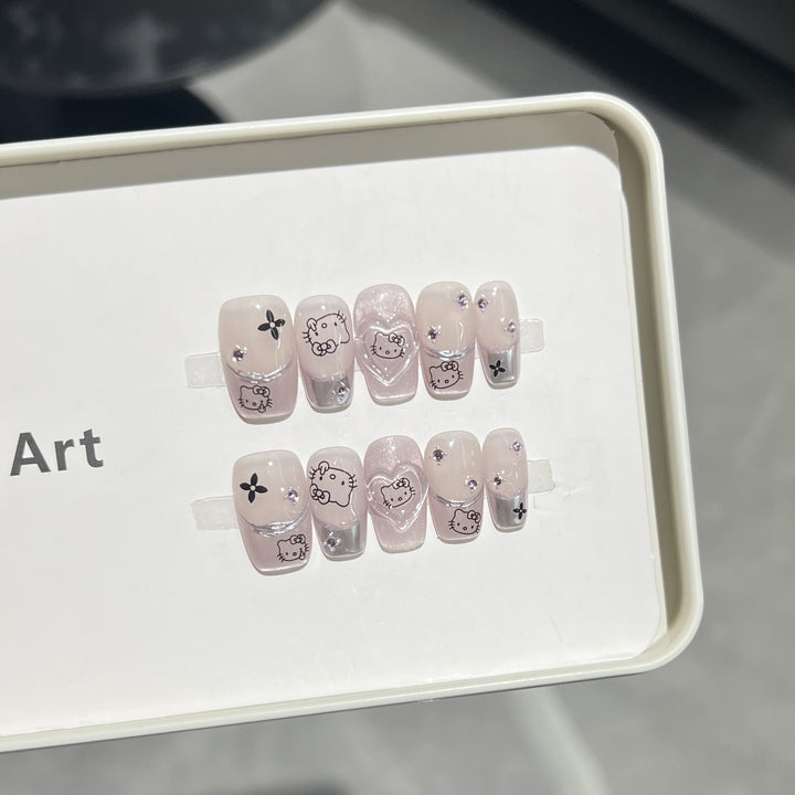 Themed Press-On Nail Art Kalsten