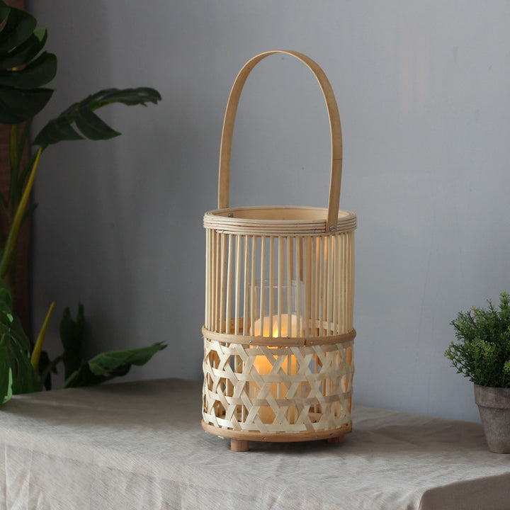Handcrafted lantern made of rattan Kalsten