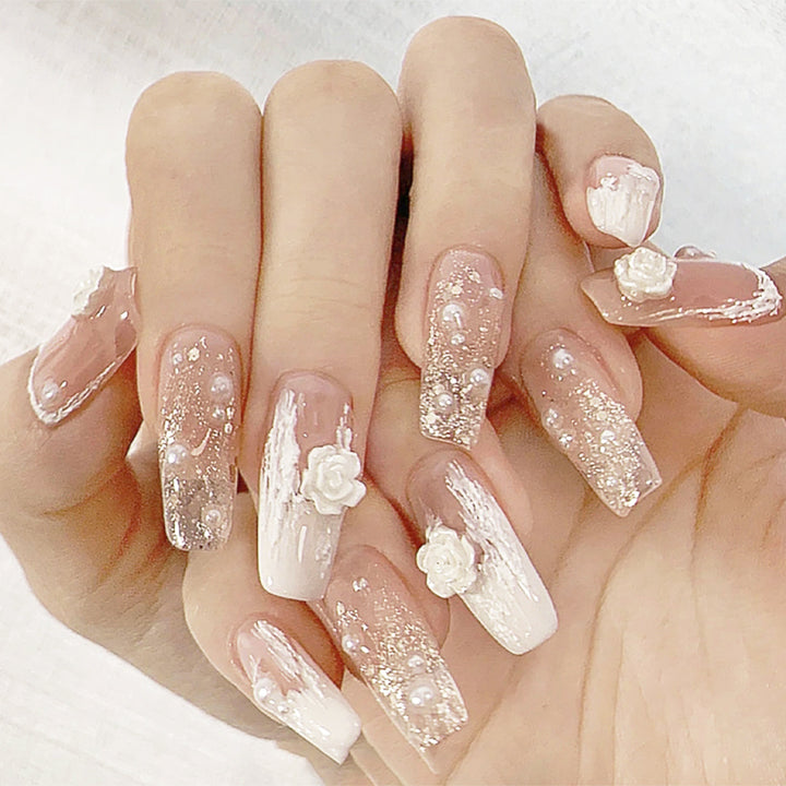 Exquisite Floral Press-On Nails