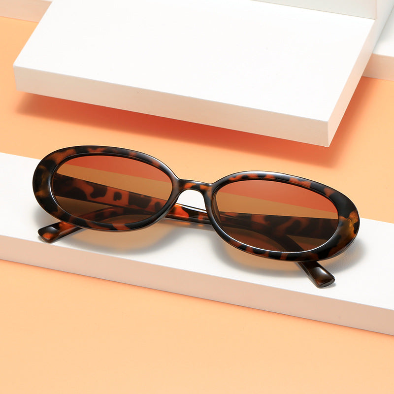 Women's sunglasses in elegant oval design with UV protection Kalsten