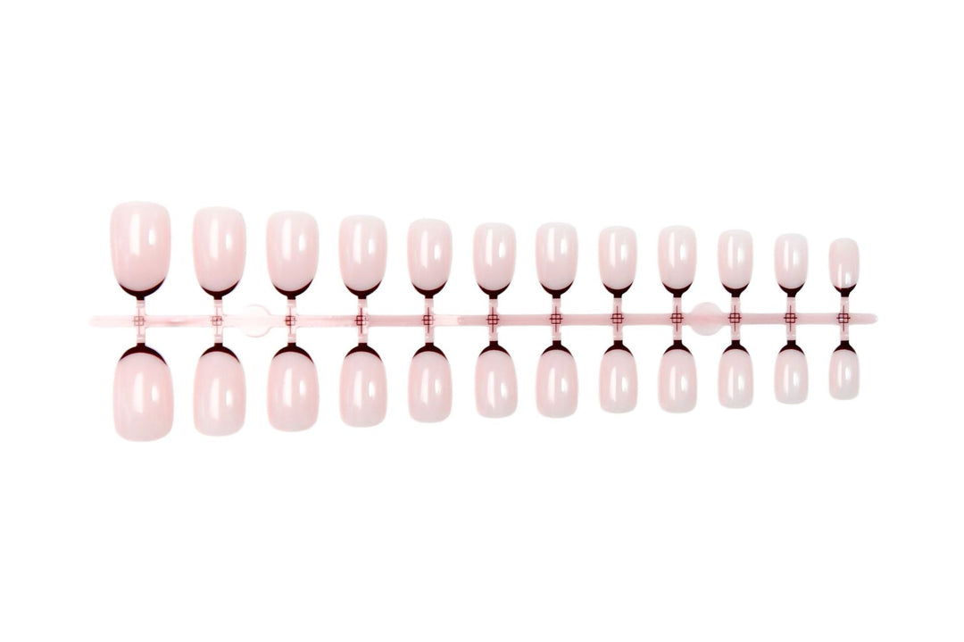 Artificial nail set with elegant French tips and trendy design Kalsten