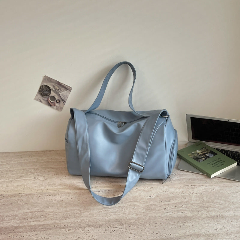 Elegant and Functional Travel Bag Kalsten