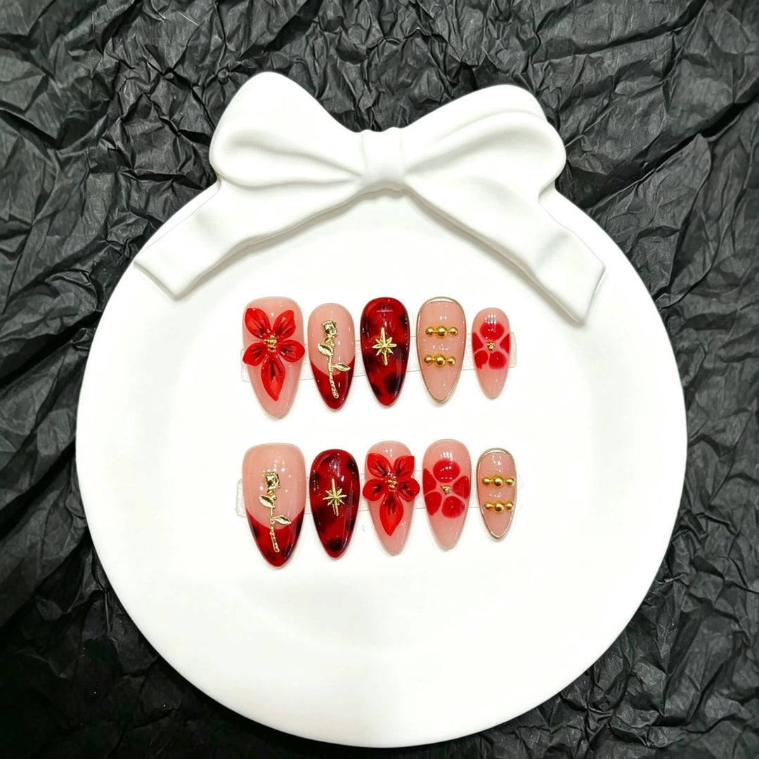 Artistic Floral Design Press-On Nail Art
