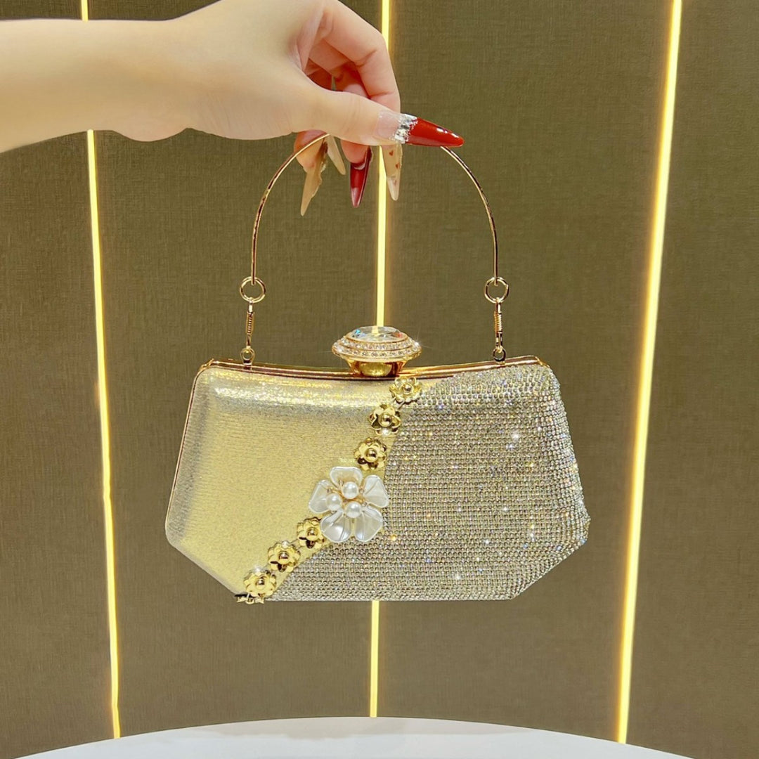 Glamorous Rhinestone-Embellished Clutch Purse