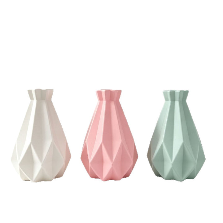 Modern Angular Decorative Vase Kalsten