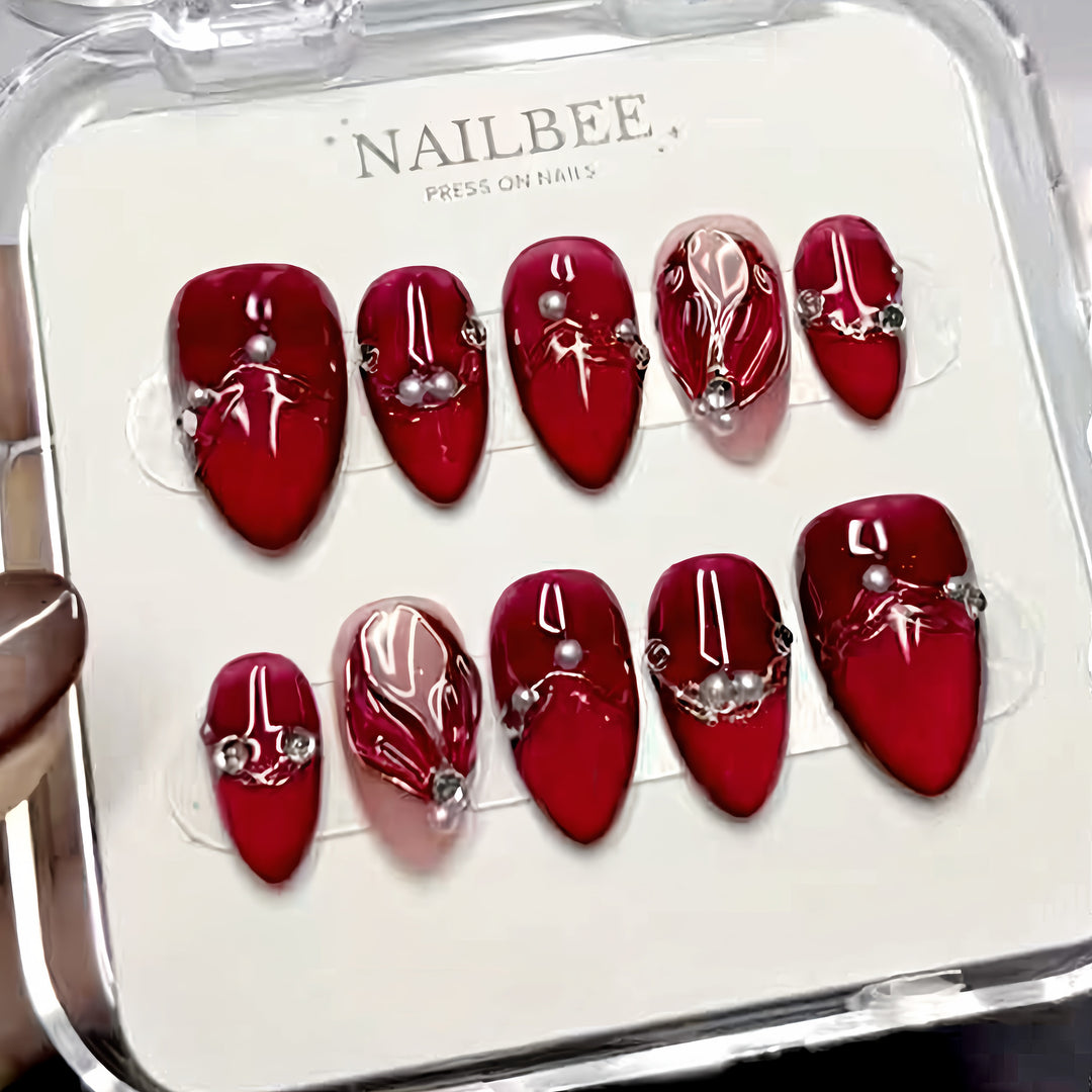 Decorative Press-On Nail Art Set with Pearl Accents Kalsten