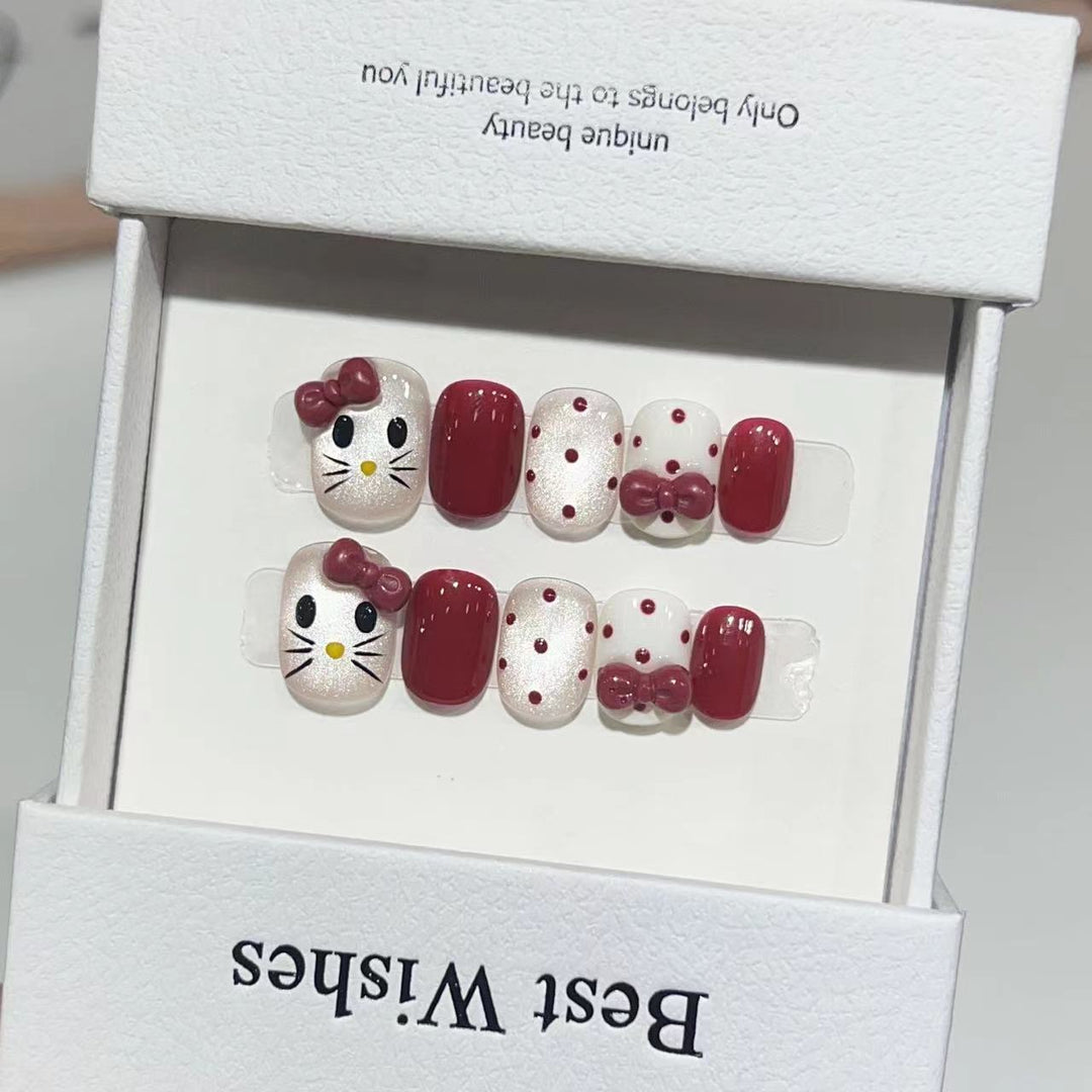 Premium Press-On Nail Art Set with Elegant Heart & Leaf Design Kalsten