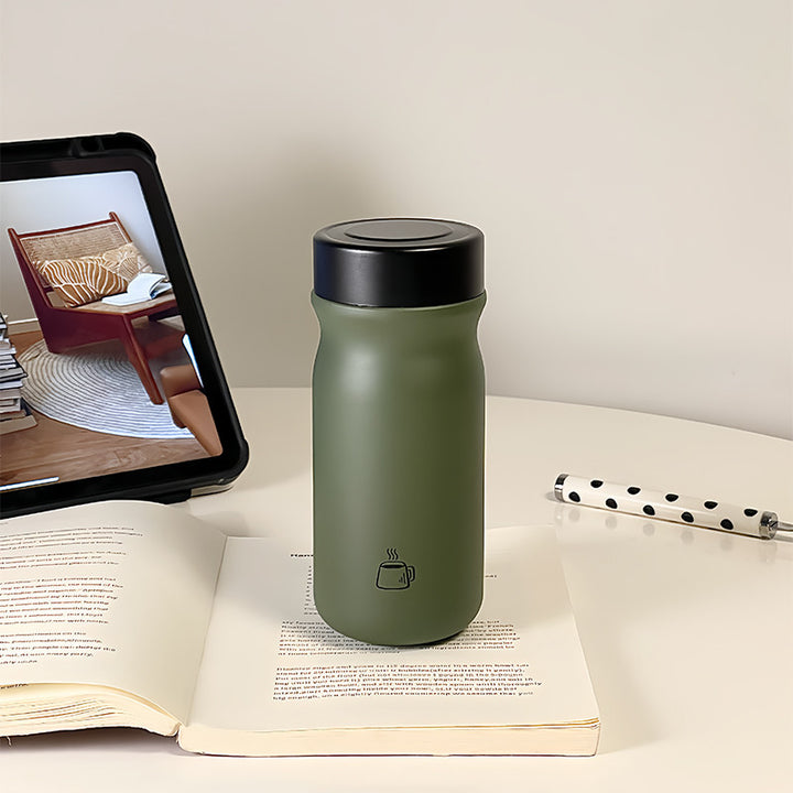 Women’s insulated drinking bottle with practical screw cap and ergonomic design Kalsten