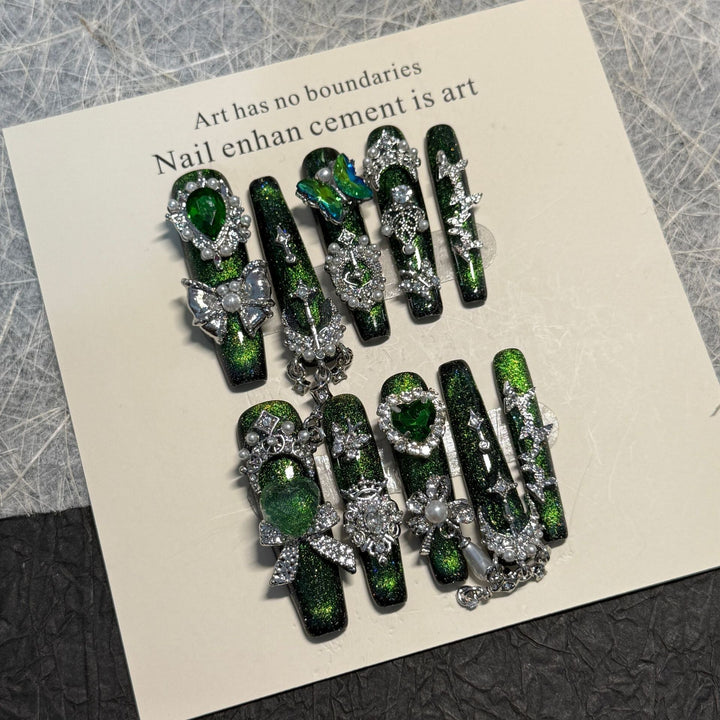 Decorative Press-On Nail Art Set
