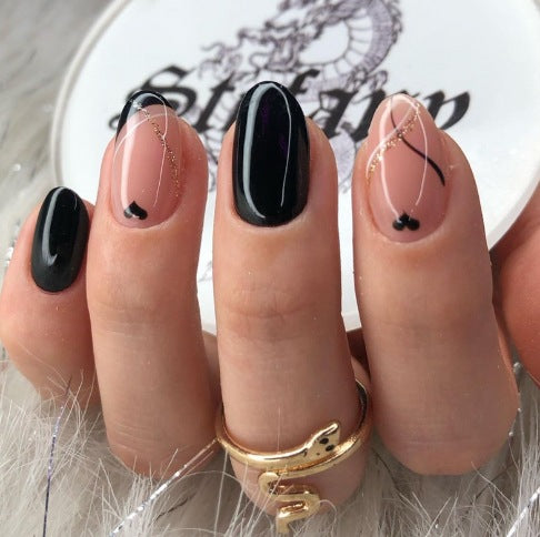 Trendy Abstract Nail Art Set Kalsten