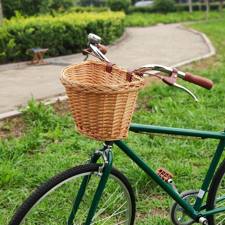 Women basket made of woven material Kalsten