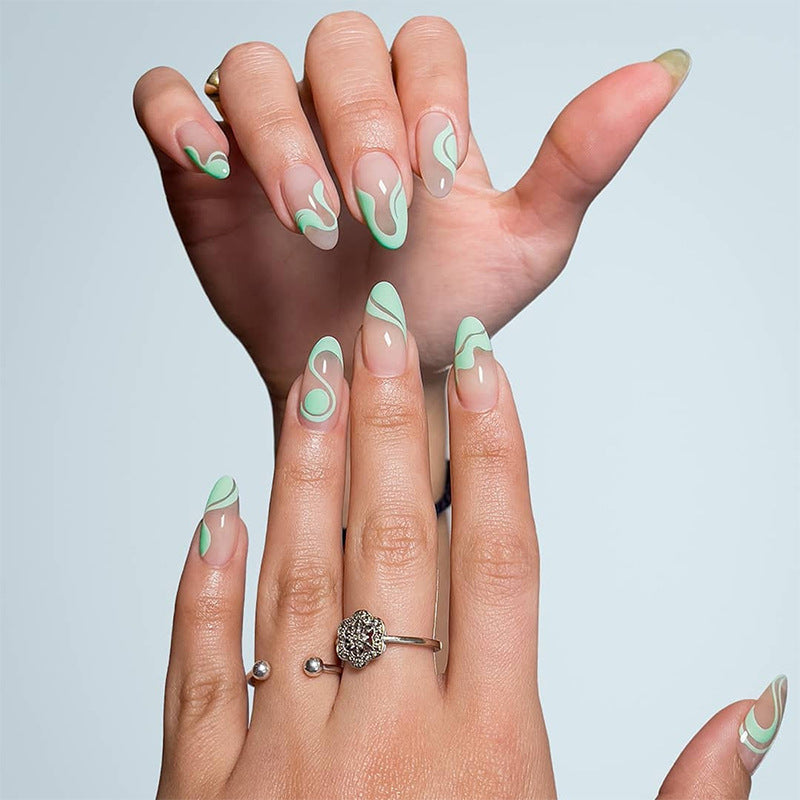 Artful nail design with curved lines Kalsten