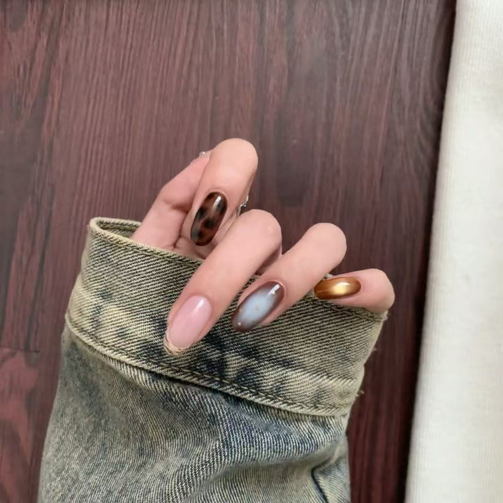 Trendy Press-On Nail Art Kalsten