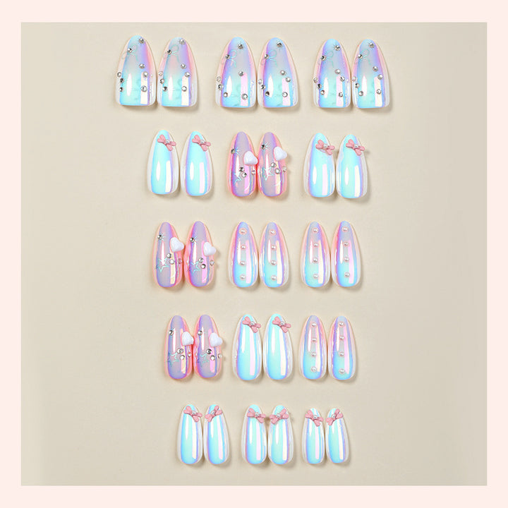 Artificial nail set with holographic shine and delicate accents Kalsten