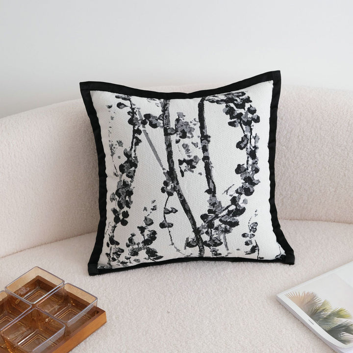 Decorative Throw Pillow for Sofa and Bedroom
