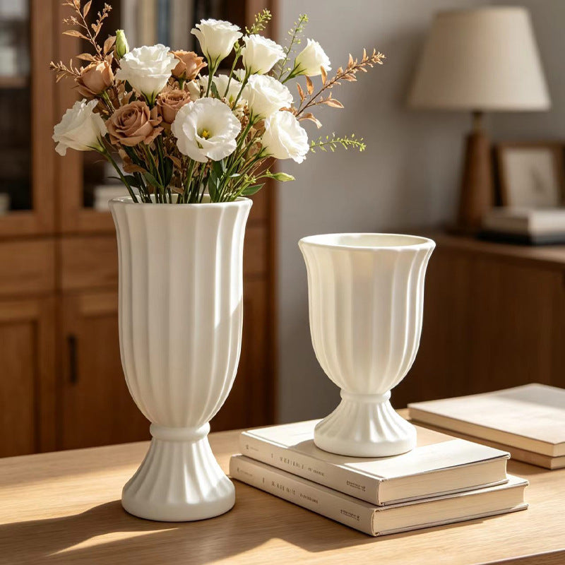 Majestic Ribbed Decorative Vase Kalsten