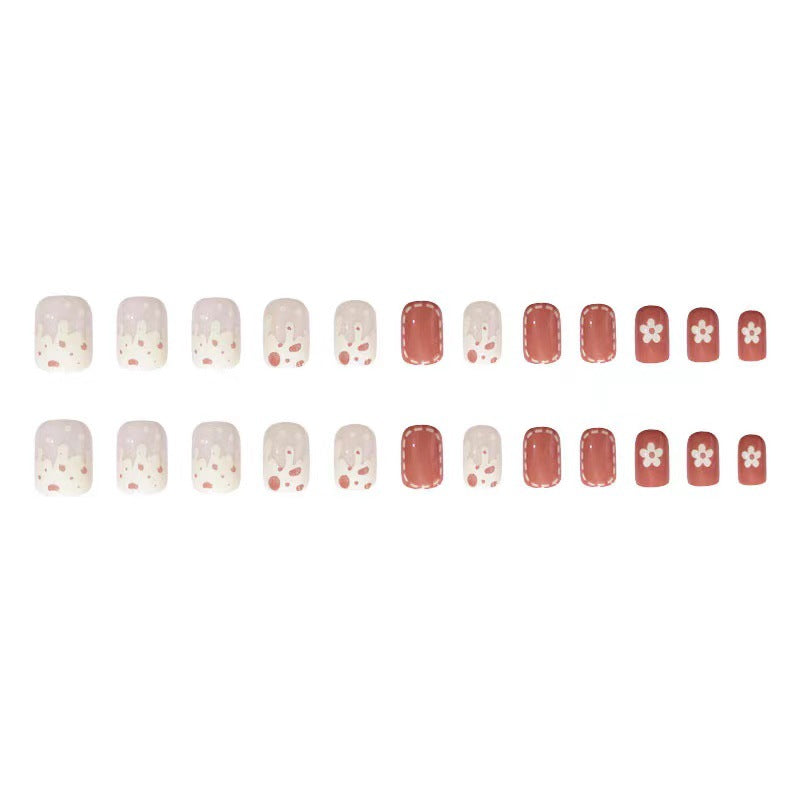 Artistic nail decoration in floral design Kalsten