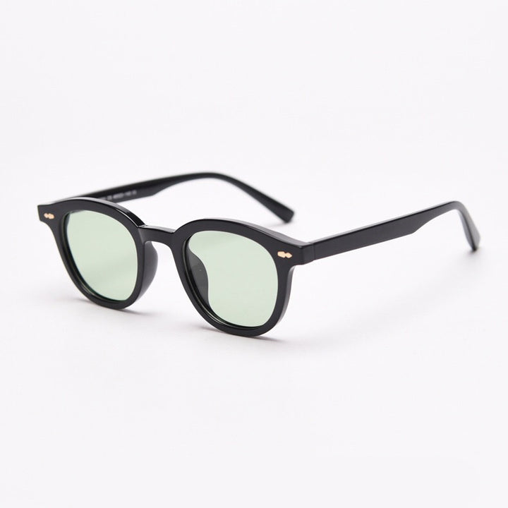 Fashionable sunglasses with round lenses and stylish frame Kalsten