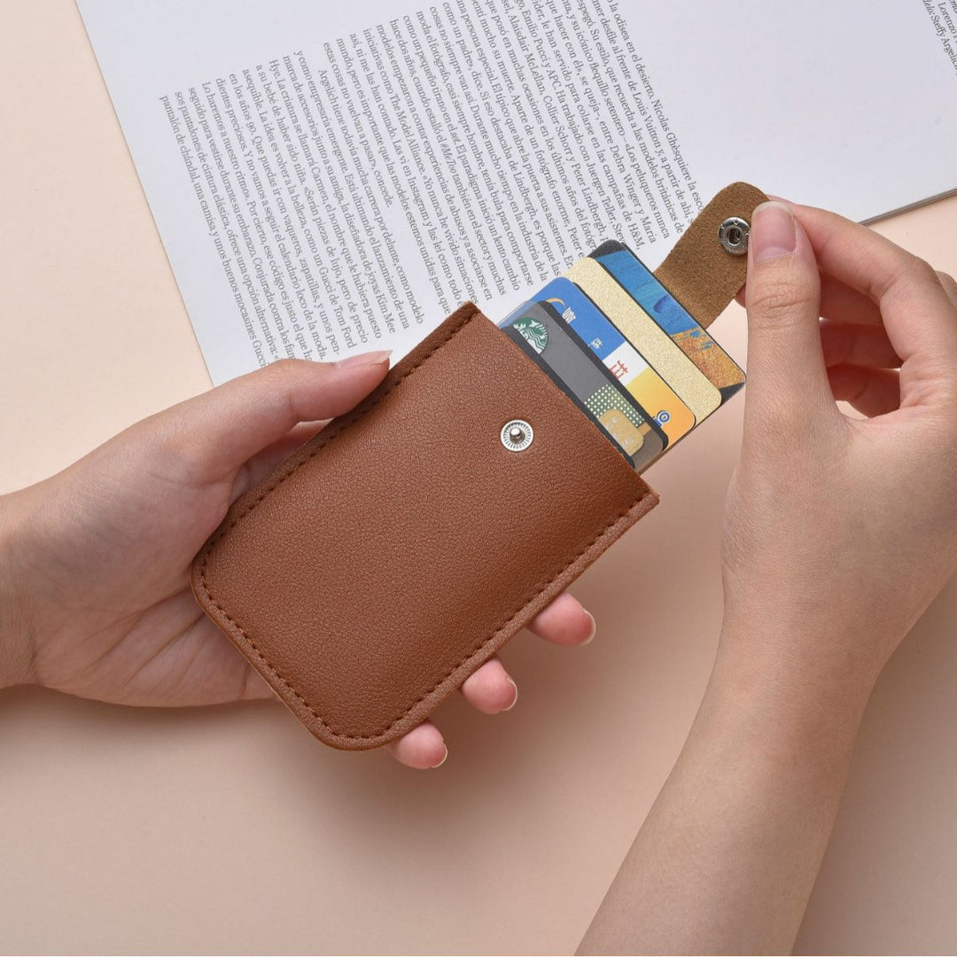 Slim Leather Card Holder Kalsten