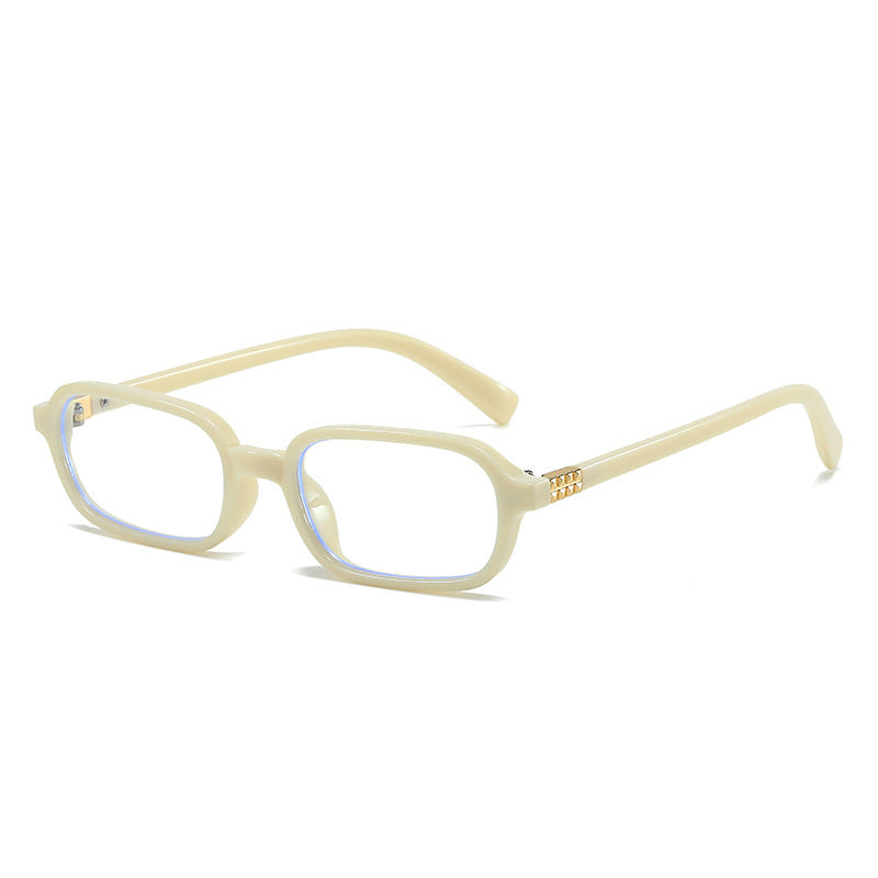 Chic Flat Lens Sunglasses with Decorative Metal Details Kalsten