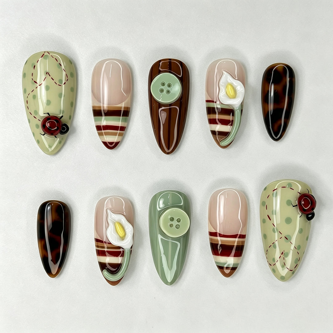 Artistic Hand-Painted Press-On Nail Art Kalsten
