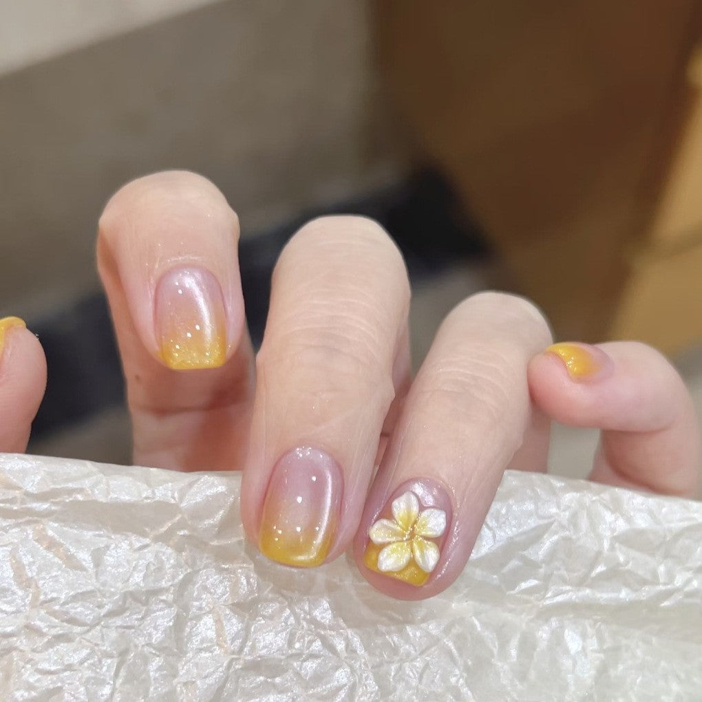 Stylish and Elegant Nail Extensions