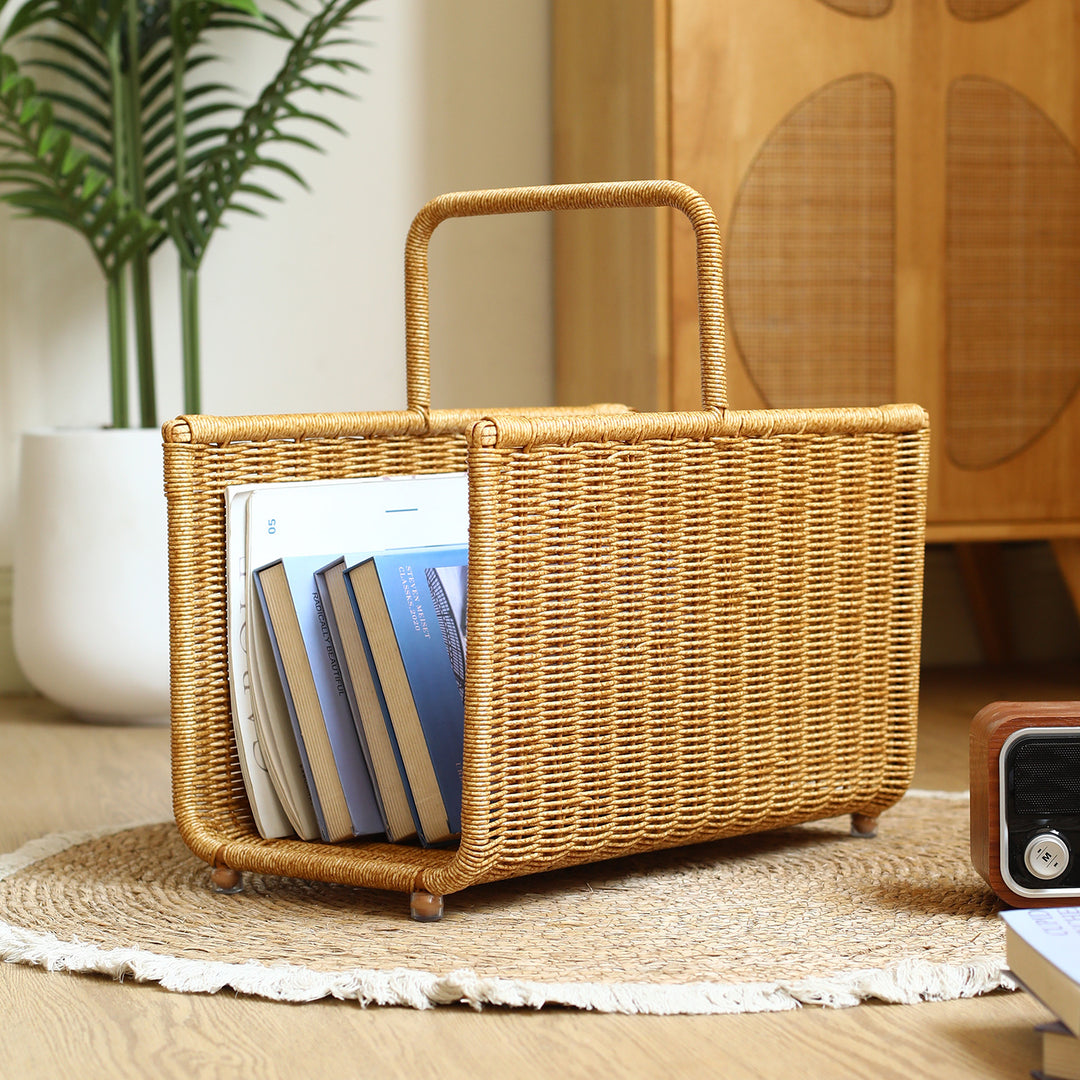 Unisex Handmade Newspaper and Magazine Stand Kalsten