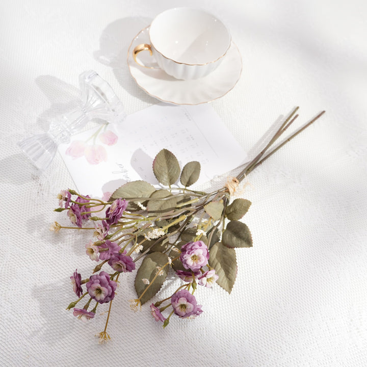 Vintage-Inspired Dried Flower Bouquet