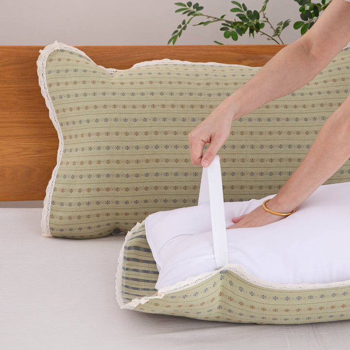 Ladies ergonomic pillow with removable cover Kalsten