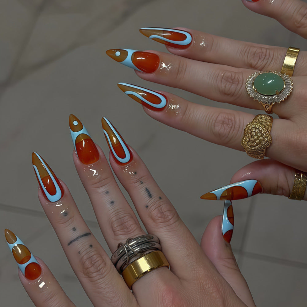 Artificial Nails in Modern, Geometric Design Kalsten
