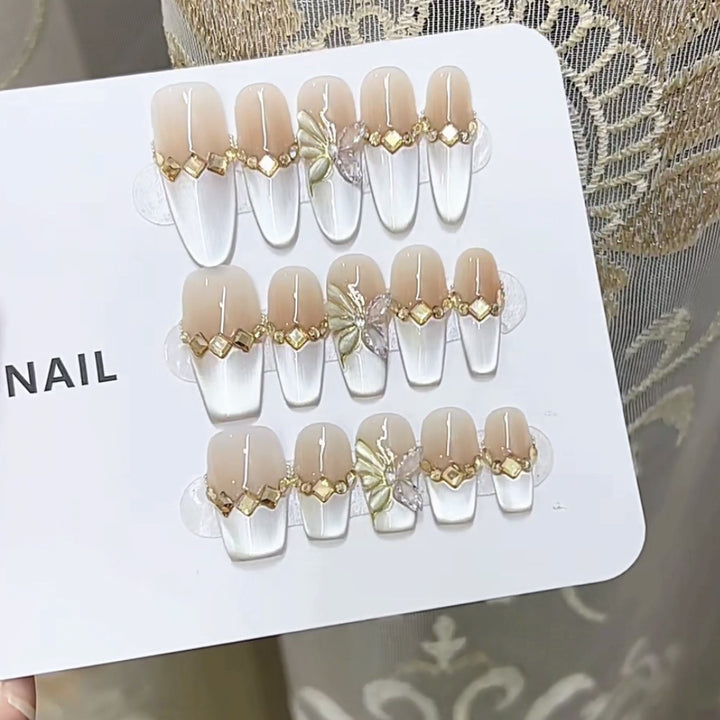Elegant Artfully Designed Press-On Nail Set Kalsten