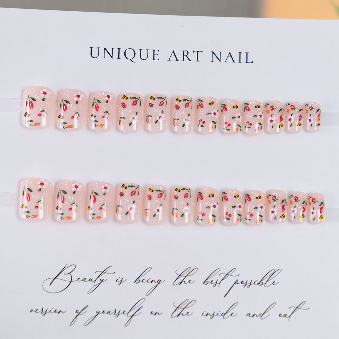 Floral-Designed Short Press-On Nails