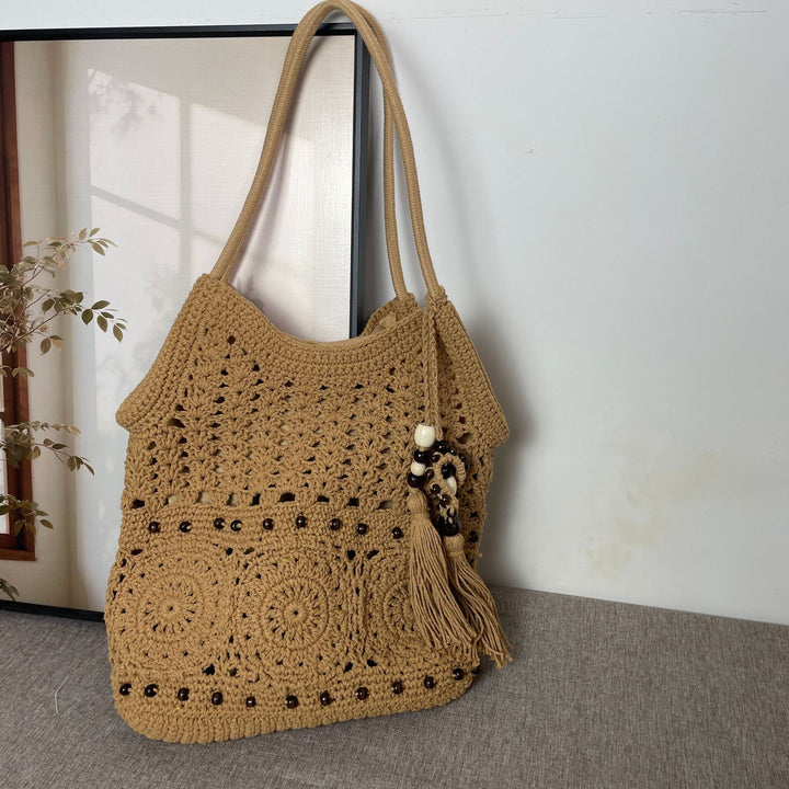 Fashionable Macramé Bag with Detailed Bead Decoration Kalsten