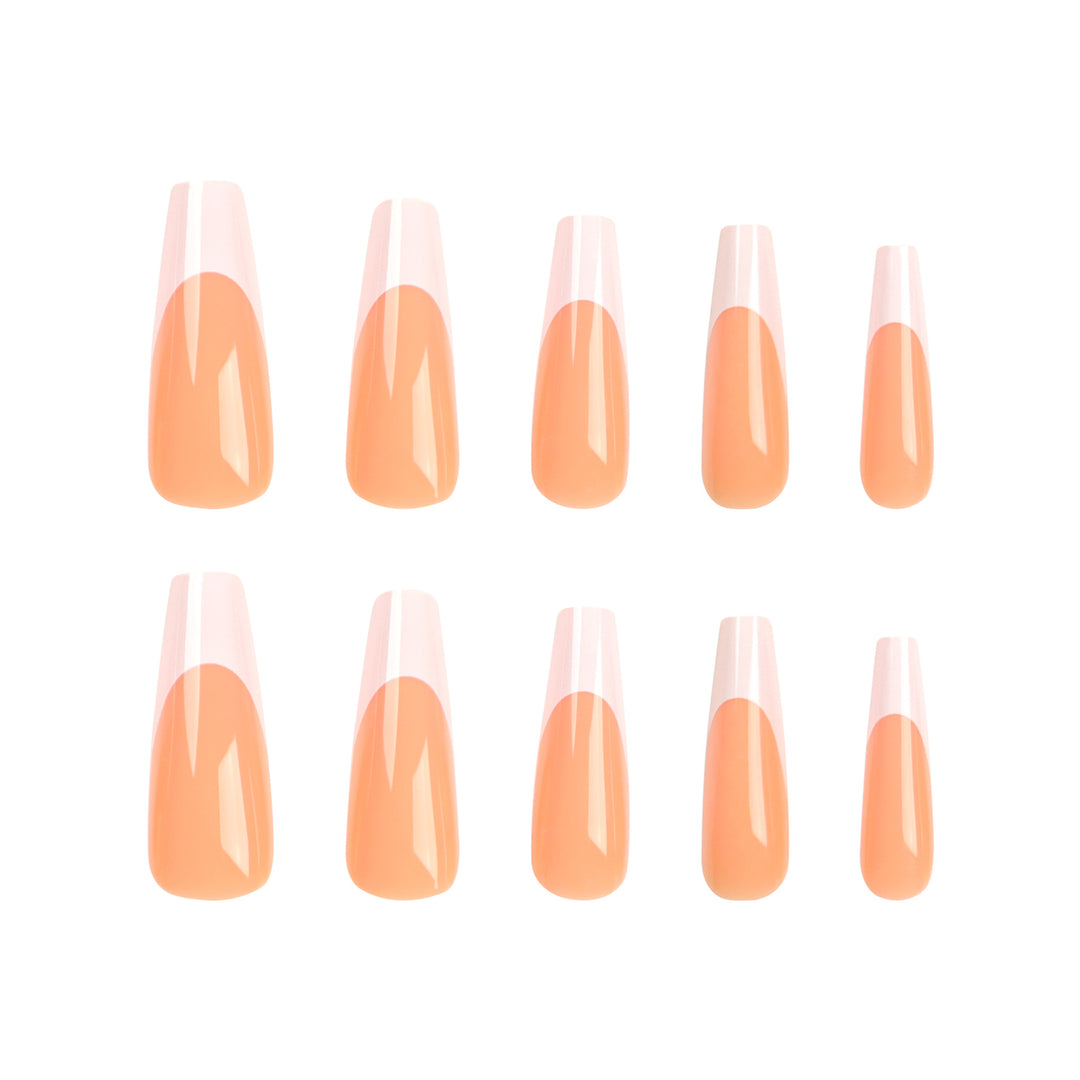 Artificial fingernails in modern design Kalsten