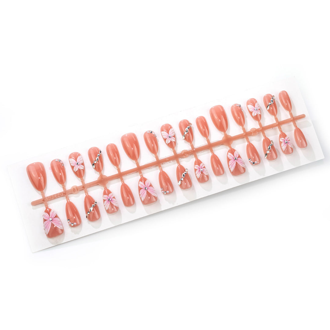 Elegant Butterfly Embellished Press-On Nail Art Kalsten