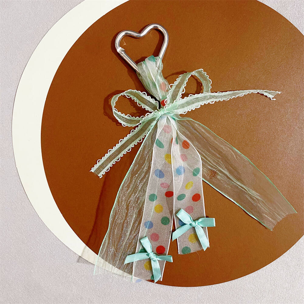 Decorative Heart-Shaped Keychain kalsten