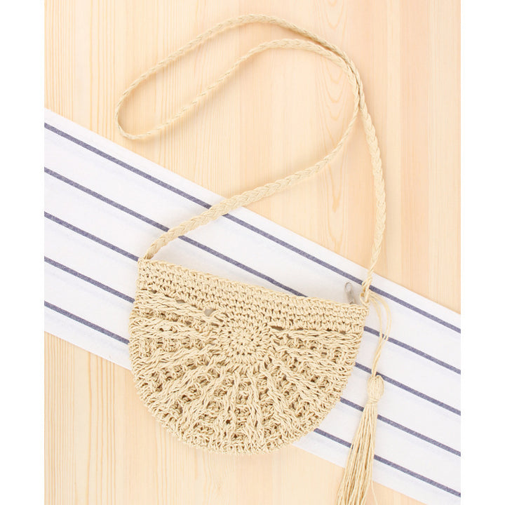 Macrame Crossbody Bag in Crescent Moon Design Kalsten